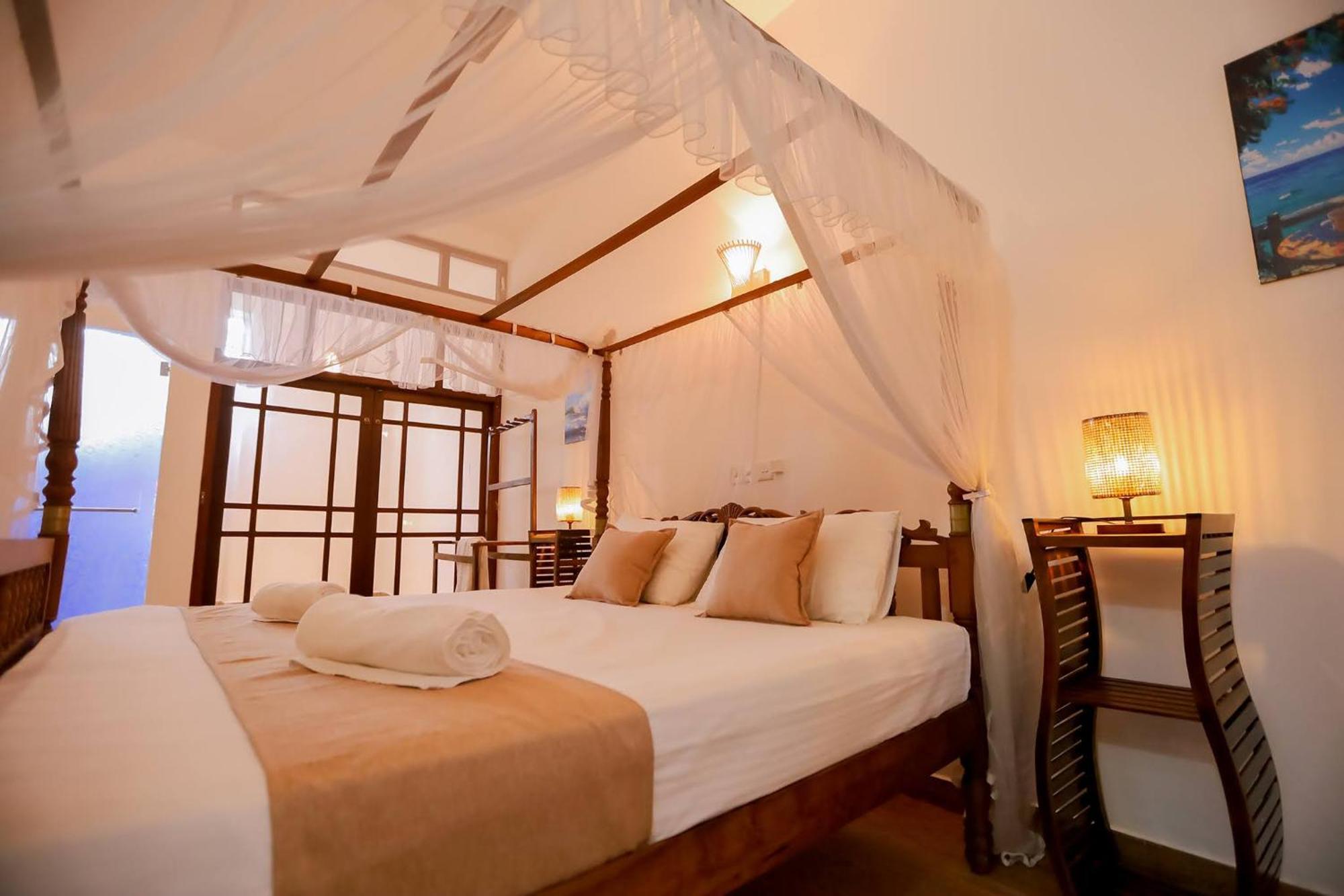Nibbana Mirissa Hotel Bagian luar foto