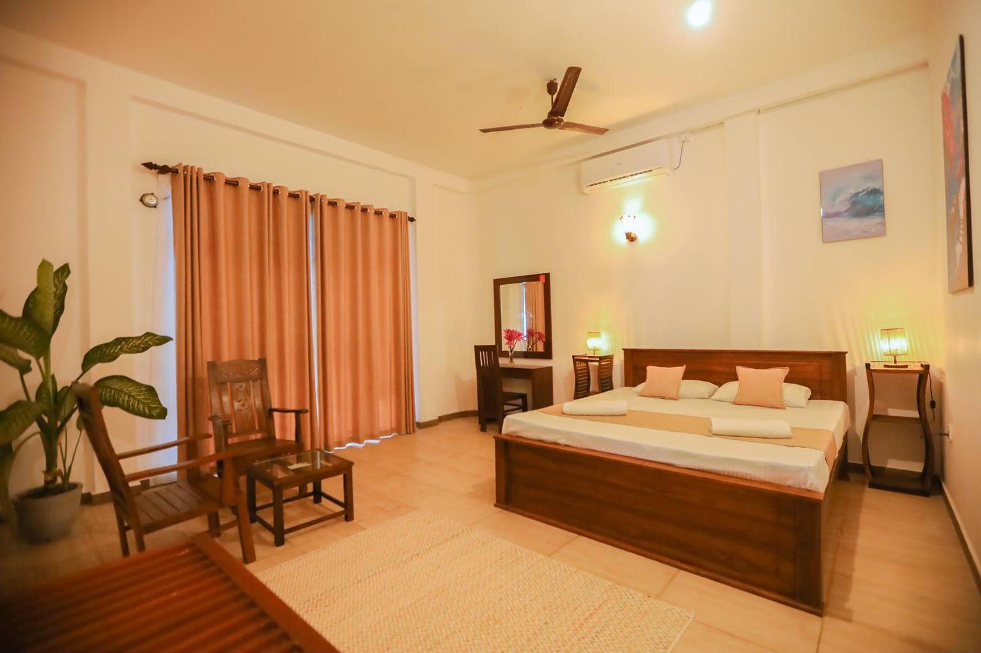 Nibbana Mirissa Hotel Bagian luar foto